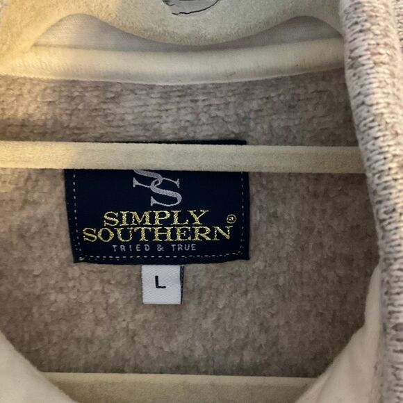 Simply Southern Pebble Knit Vest, Large. Preppy - Picture 7 of 16